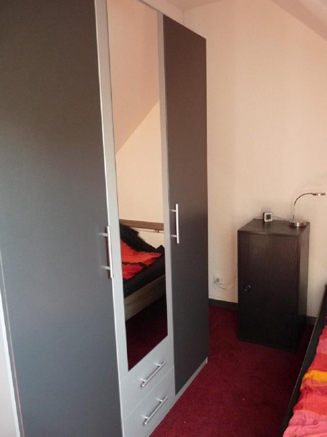 Ferienwohnung In Duesseldorf Hassel Dış mekan fotoğraf
